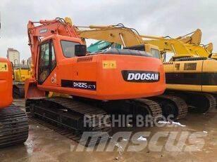 Doosan DH 225 Pelle sur chenilles