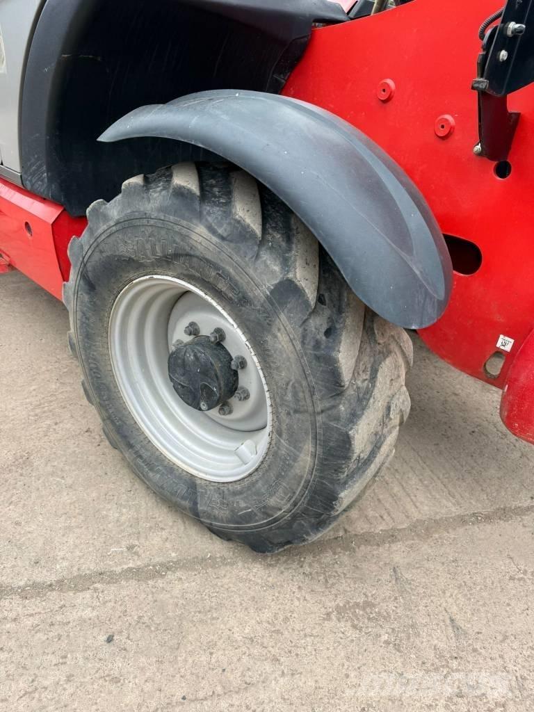 Manitou MT 1440 Chariot télescopique