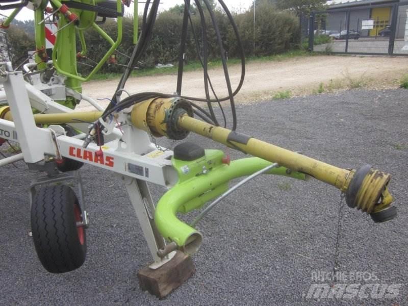 CLAAS VOLTO 1100 T Rateau faneur
