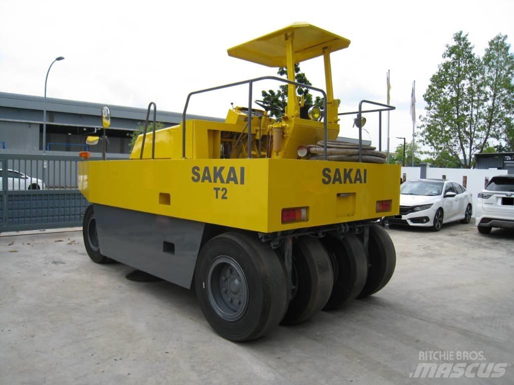 Sakai T2 Rouleaux à pneumatiques