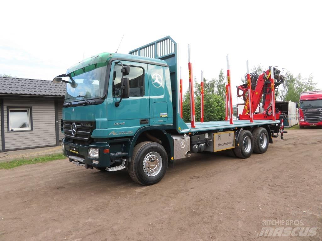 Mercedes-Benz 6X4 Camion grumier