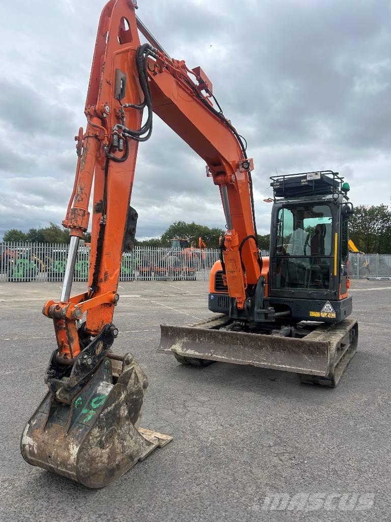 Doosan DX 85 R-3 Mini pelle 7t-12t