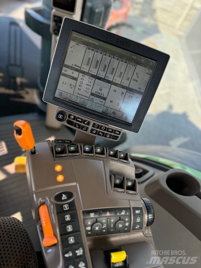 John Deere 8400 R Tracteur