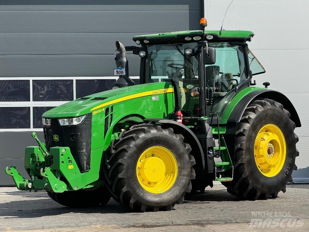 John Deere 8400 R Tracteur
