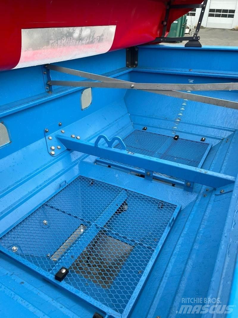 Lemken Tauri 12 Semoir à engrais