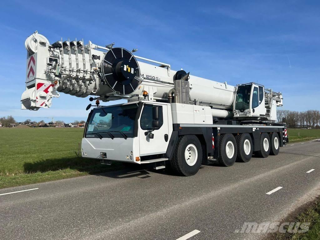 Liebherr LTM1250-5.1 Grues tout terrain