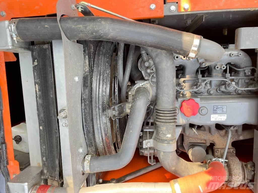 Hitachi 120 Pelle sur chenilles