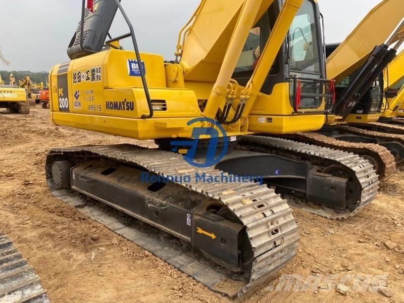 Komatsu PC200-7 Pelle sur chenilles