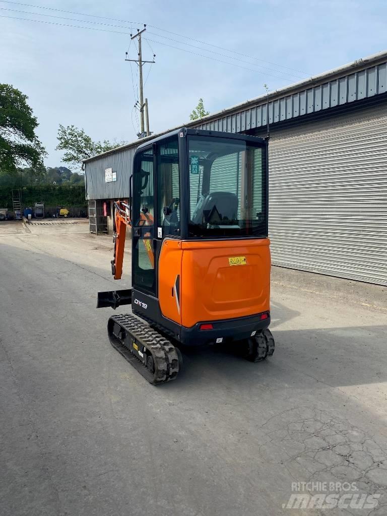 Doosan DX 19 Mini pelle < 7t