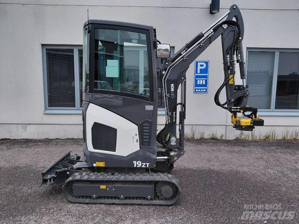 ECM 19ZT + Engcon EC02 Mini pelle < 7t