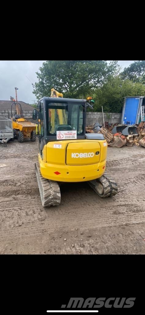  2021 Kobelco SK55 Mini pelle < 7t