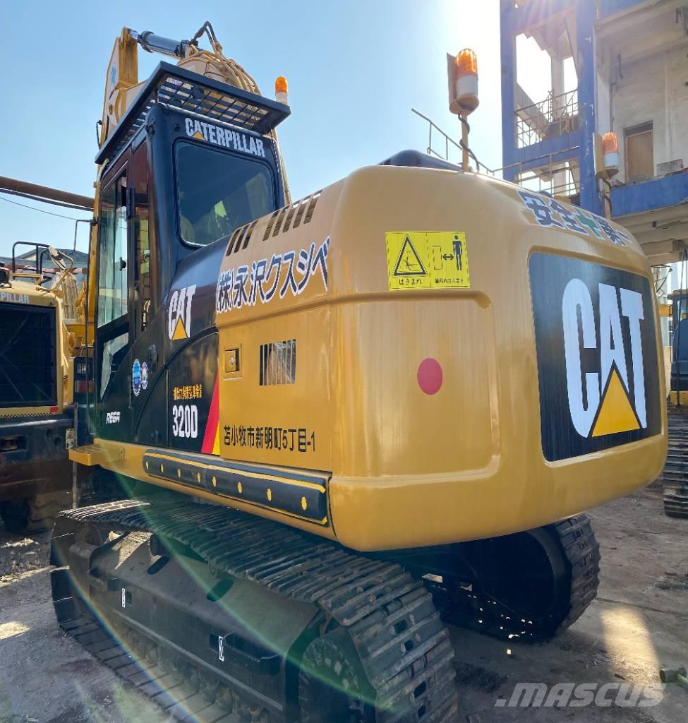 CAT 320 D Pelle sur chenilles