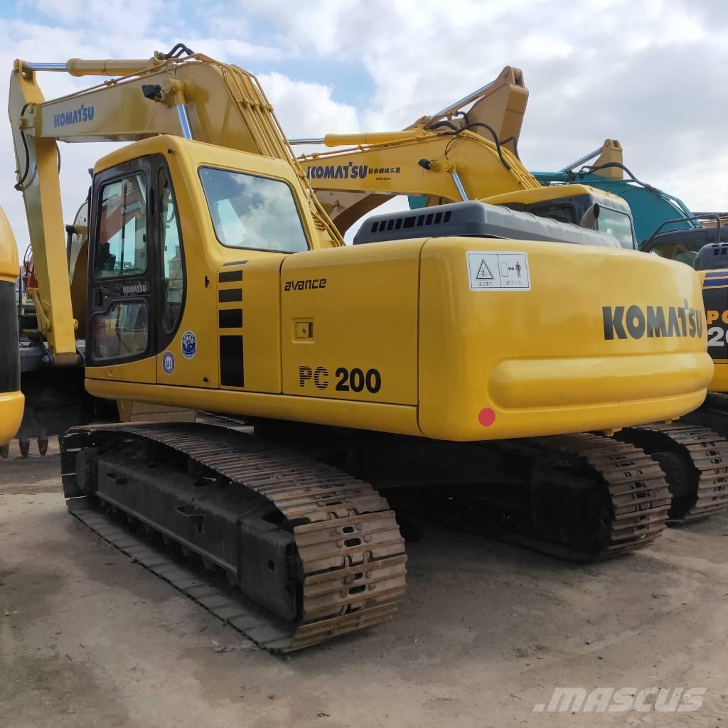 Komatsu PC200-6 Pelle sur chenilles