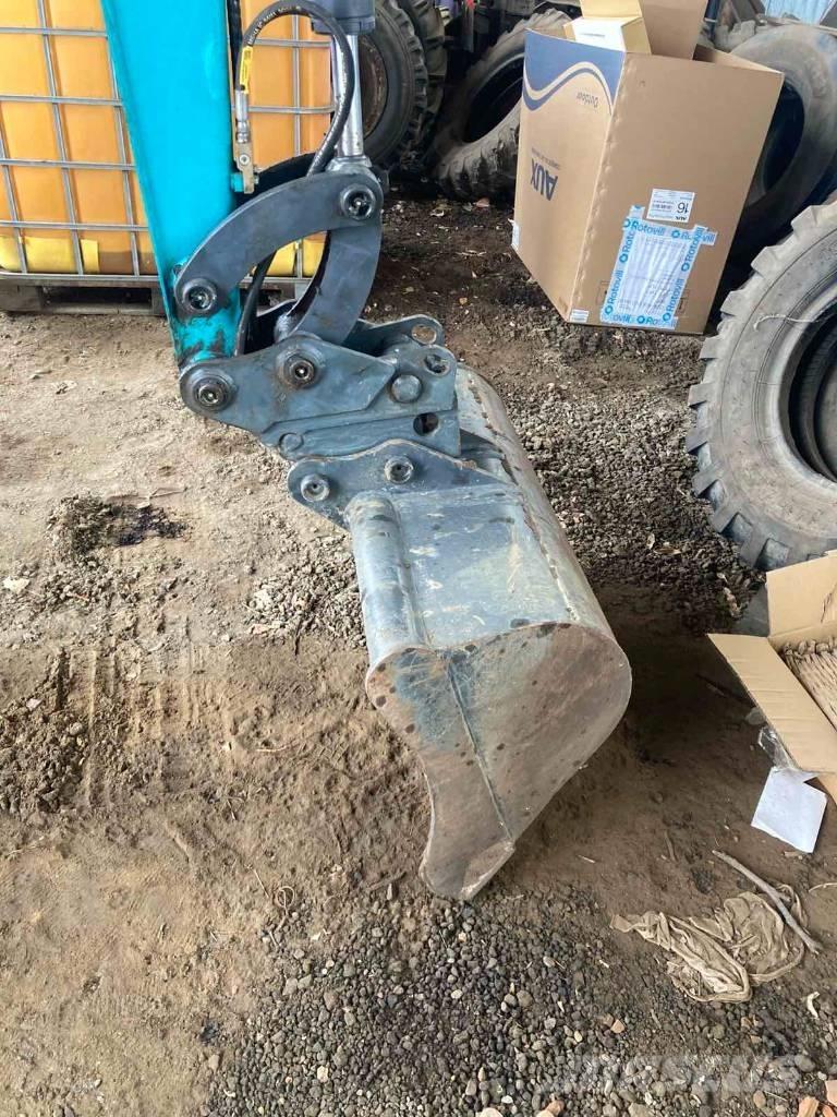 Sunward SWE 25 UF Mini pelle < 7t