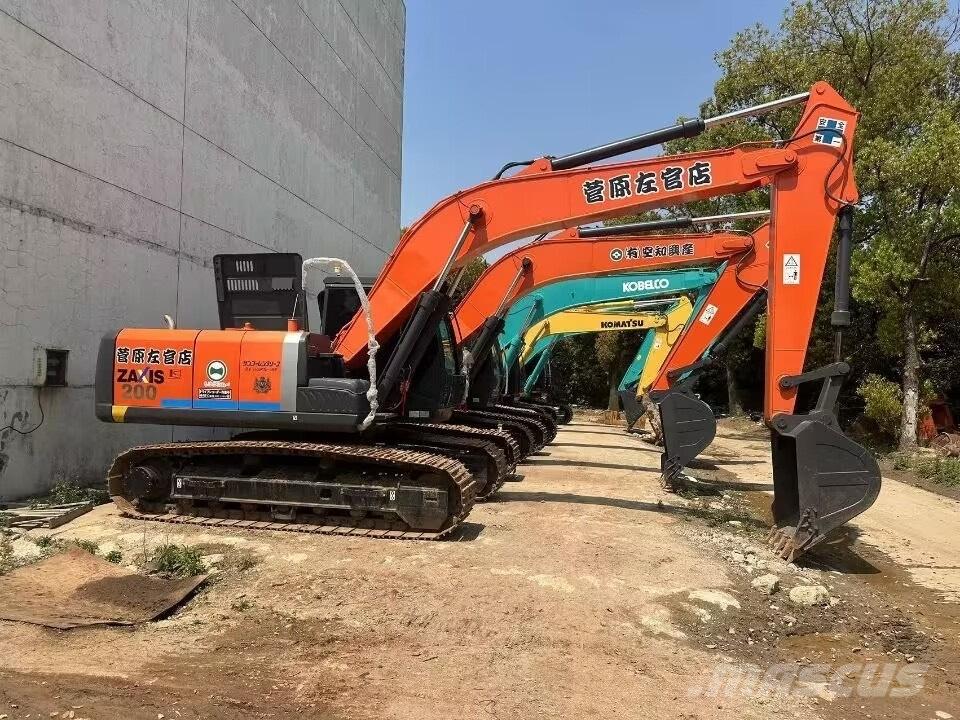 Hitachi EX 200-1 Pelle sur chenilles