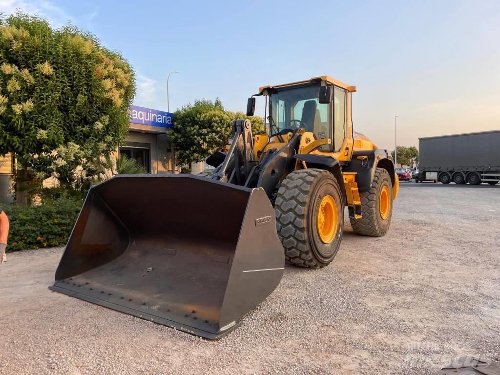 Volvo L120H Chargeuse sur pneus