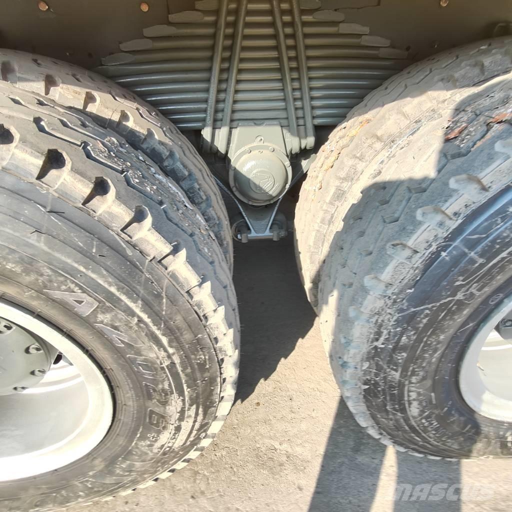 Howo 371 6x4 Camion benne