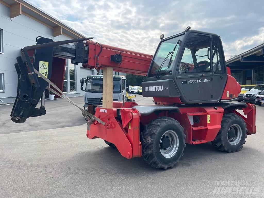 Manitou MRT 1432 Chariot télescopique