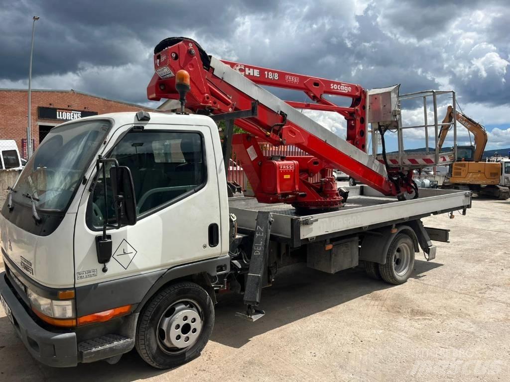 Mitsubishi Canter Camion ampliroll