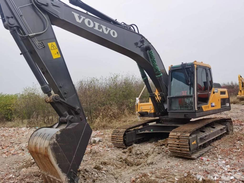 Volvo EC210D Pelle sur chenilles