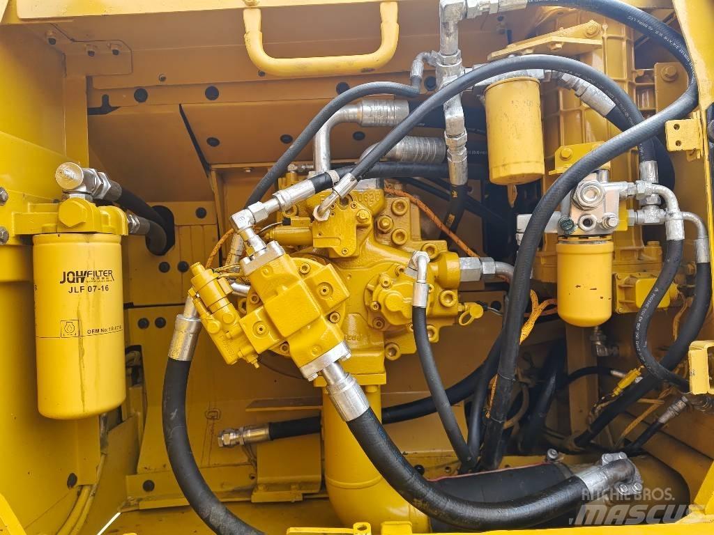 CAT 336 D Pelle sur chenilles