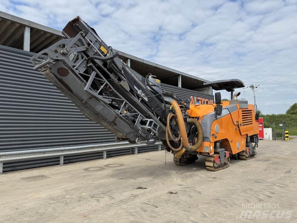 Wirtgen W 100 FI Fraiseuse à froid