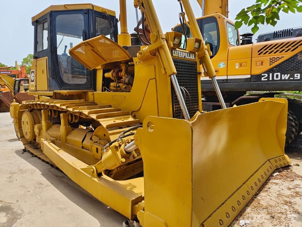CAT D 7 G Bouteurs sur chenilles