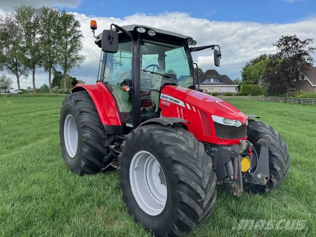 Massey Ferguson 5609 Tracteur