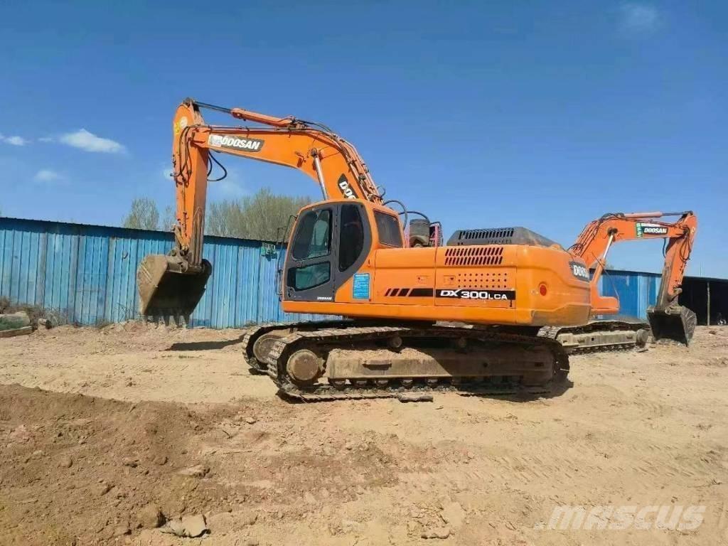 Doosan DX300LC-9 Pelle sur chenilles
