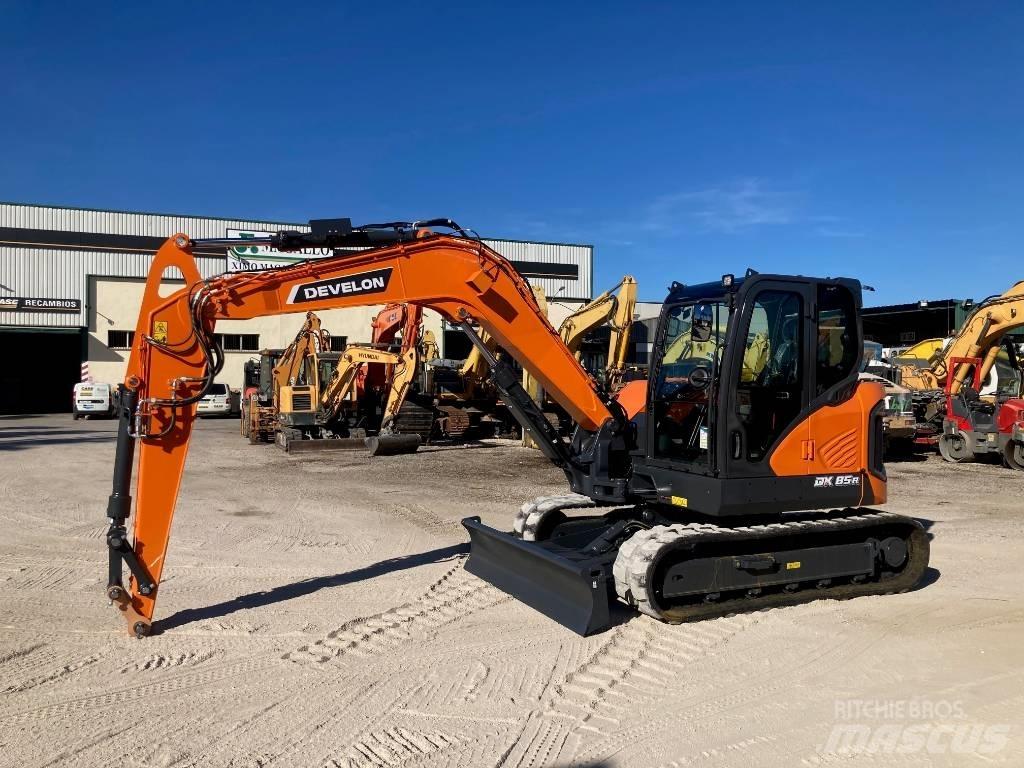 Develon DX 85 R-7 Mini pelle 7t-12t