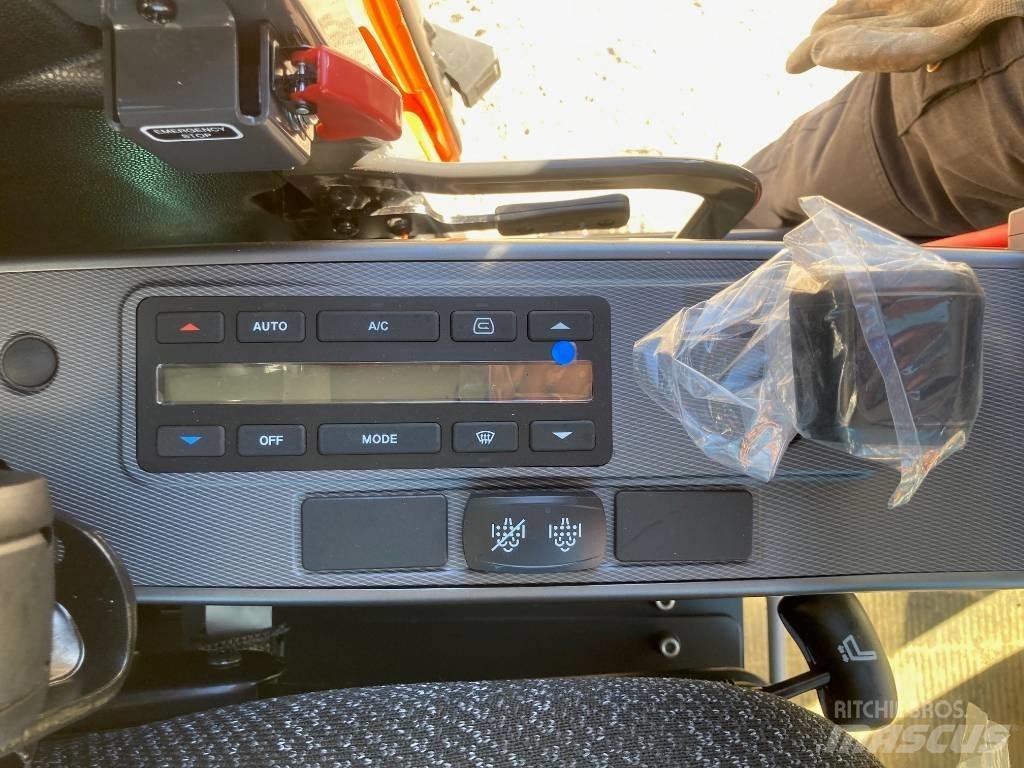 Develon DX 85 R-7 Mini pelle 7t-12t