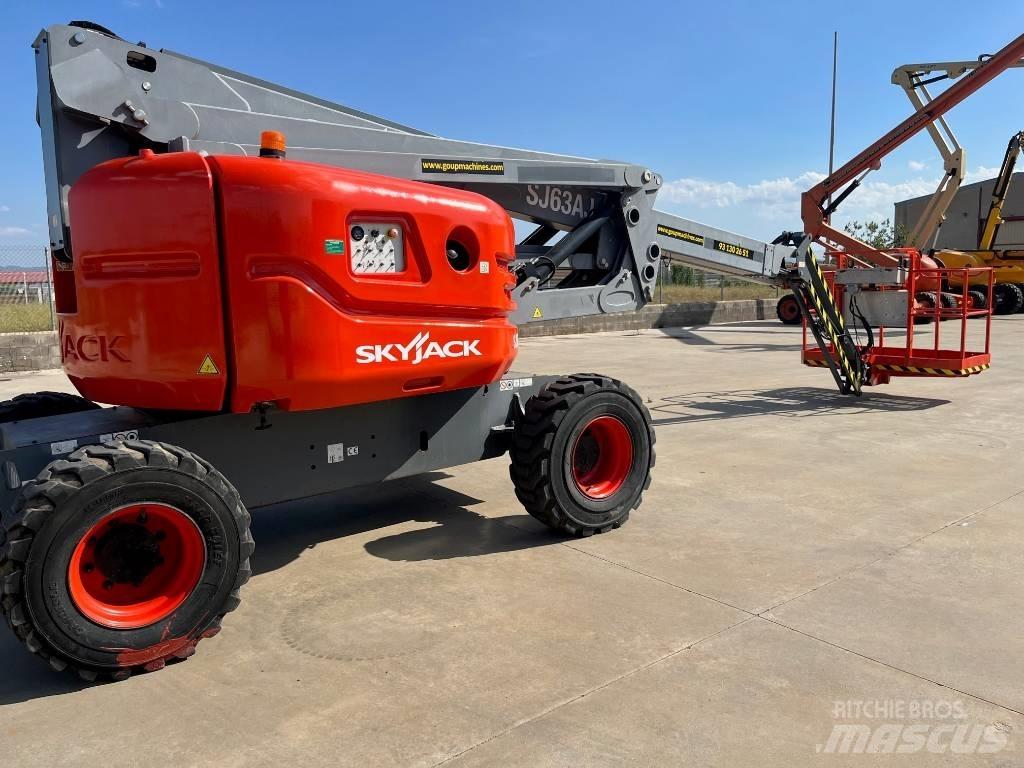 SkyJack SJ63AJ Nacelles articulées