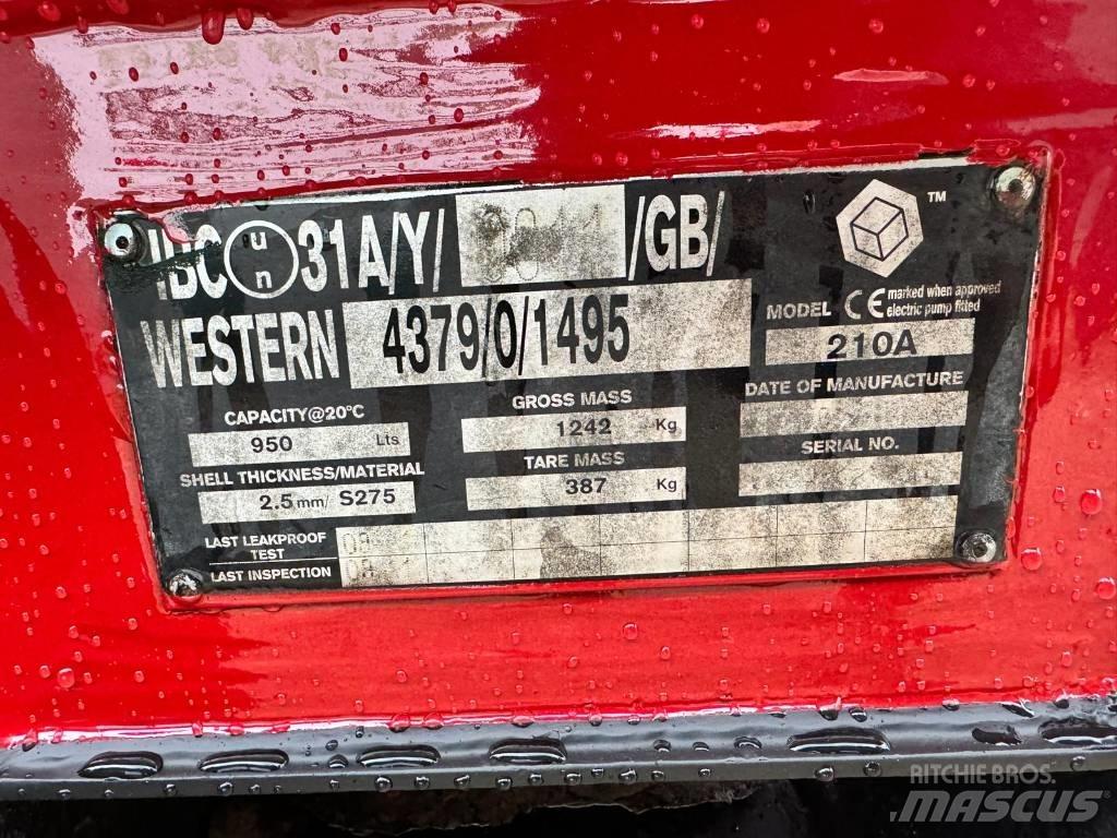 Western 950Litres Réservoirs de carburant et d'additifs