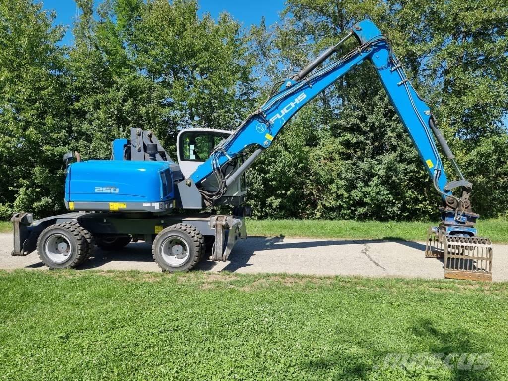 Fuchs MHL 250 Pelle à déchets