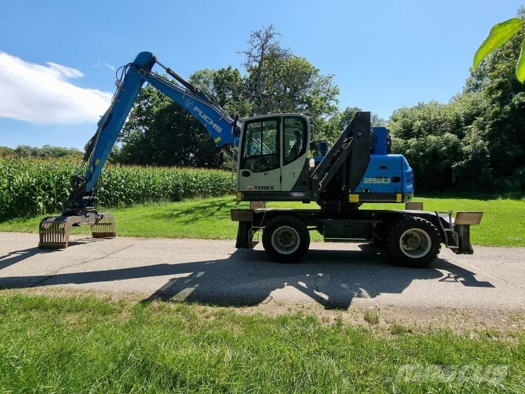 Fuchs MHL 250 Pelle à déchets