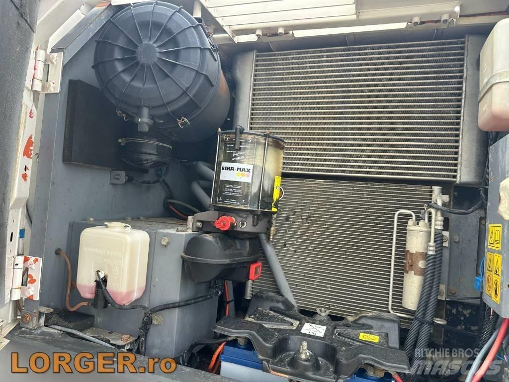 Hitachi ZX 140 W-3 Pelle sur pneus