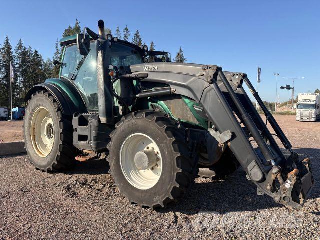Valtra T234 Direct Tracteur