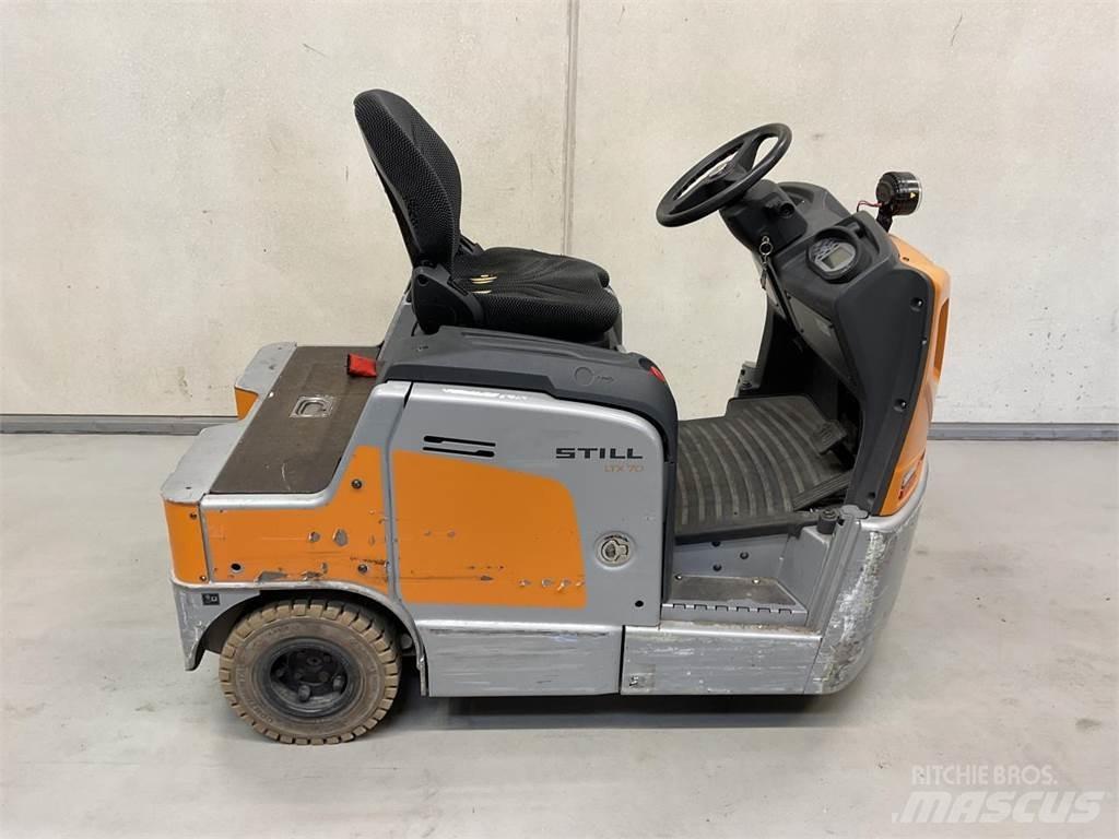 Still LTX 70 Tracteur de manœuvre