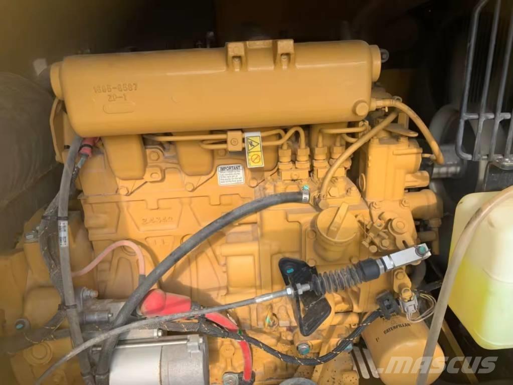 CAT 307,5 Pelle sur chenilles