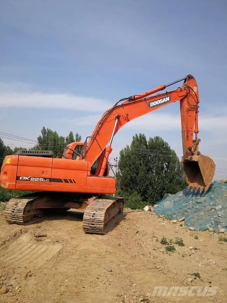 Doosan dx225 Pelle sur chenilles
