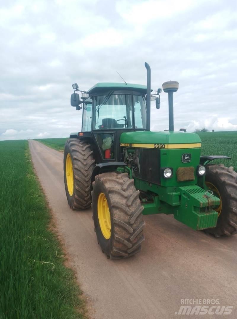 John Deere 3350 Tracteur