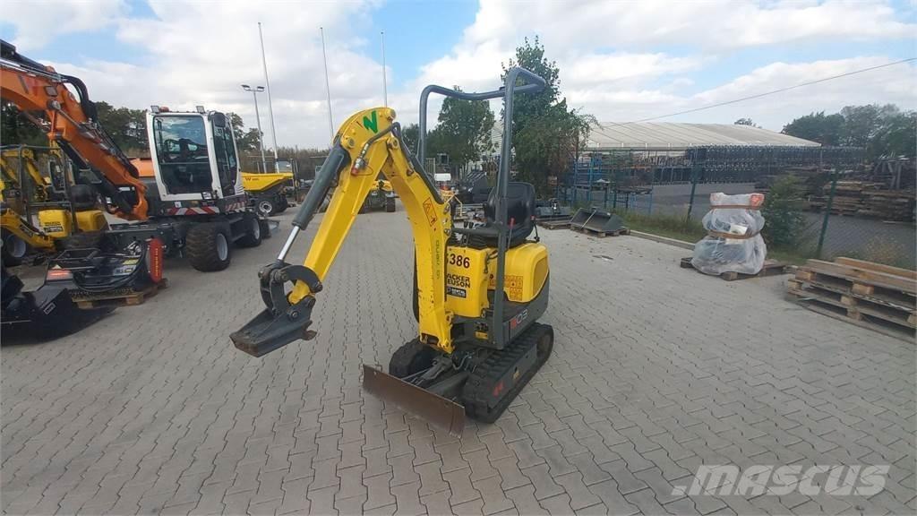Wacker Neuson 803 Pelle sur chenilles