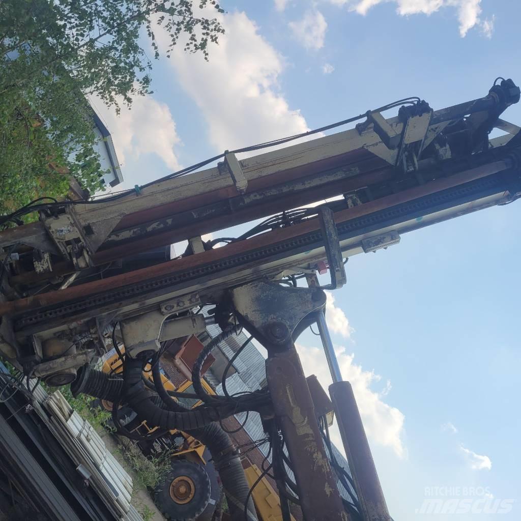 Atlas Copco CM 780 D Foreuse de surface