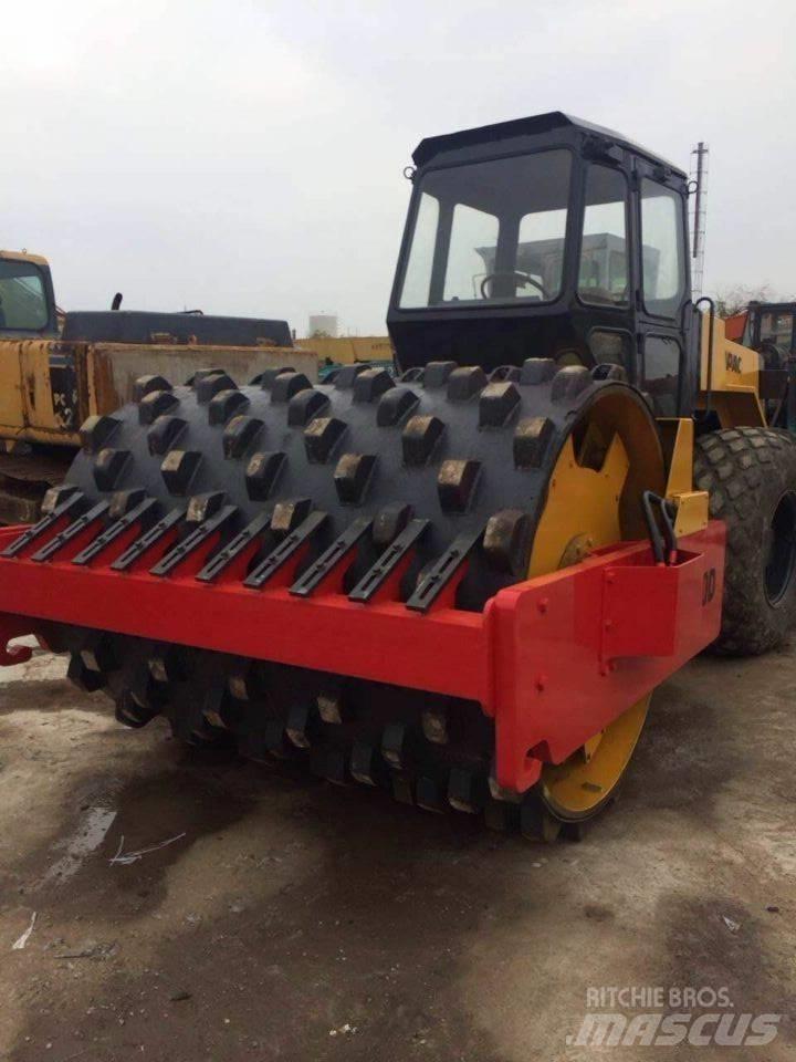 Dynapac CA 30 D Rouleaux monocylindre