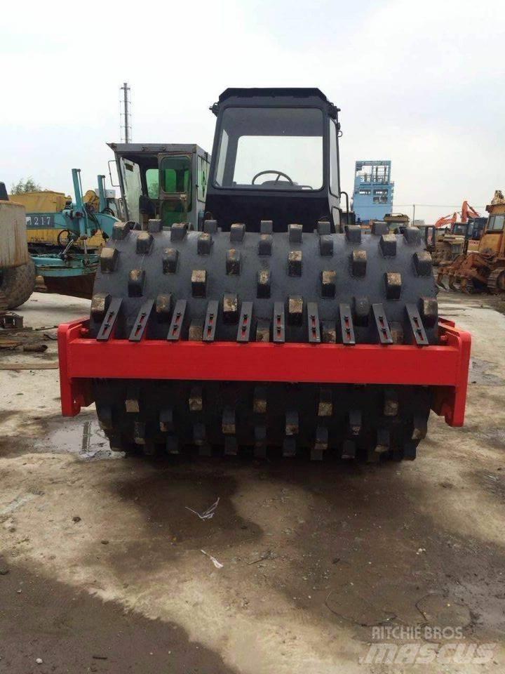 Dynapac CA 30 D Rouleaux monocylindre