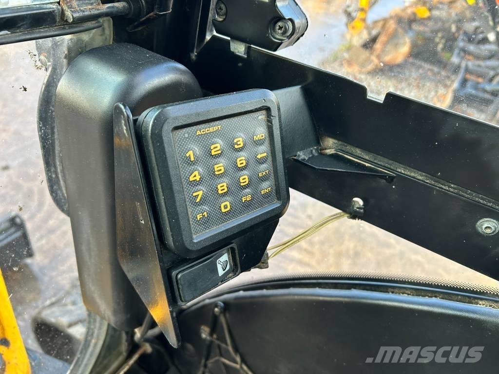 JCB 8026 CTS Mini pelle < 7t