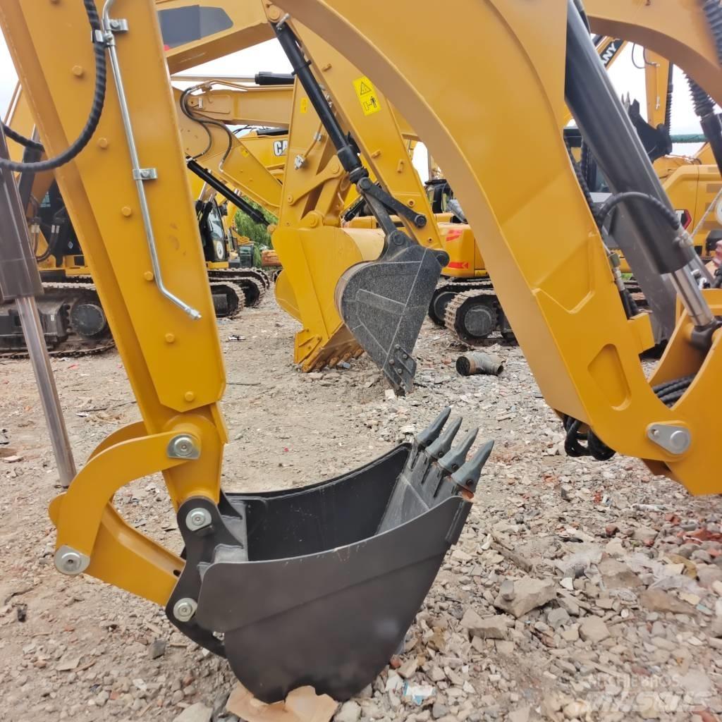 CAT 420 F Tractopelle
