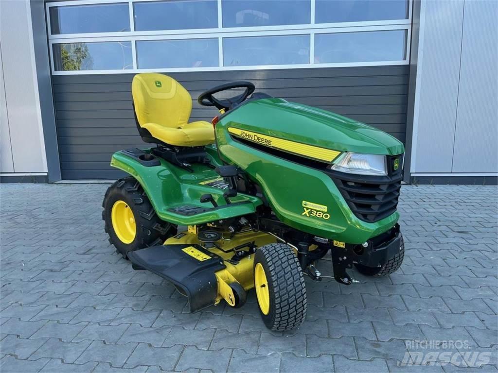 John Deere X380 Tondeuses pour greens