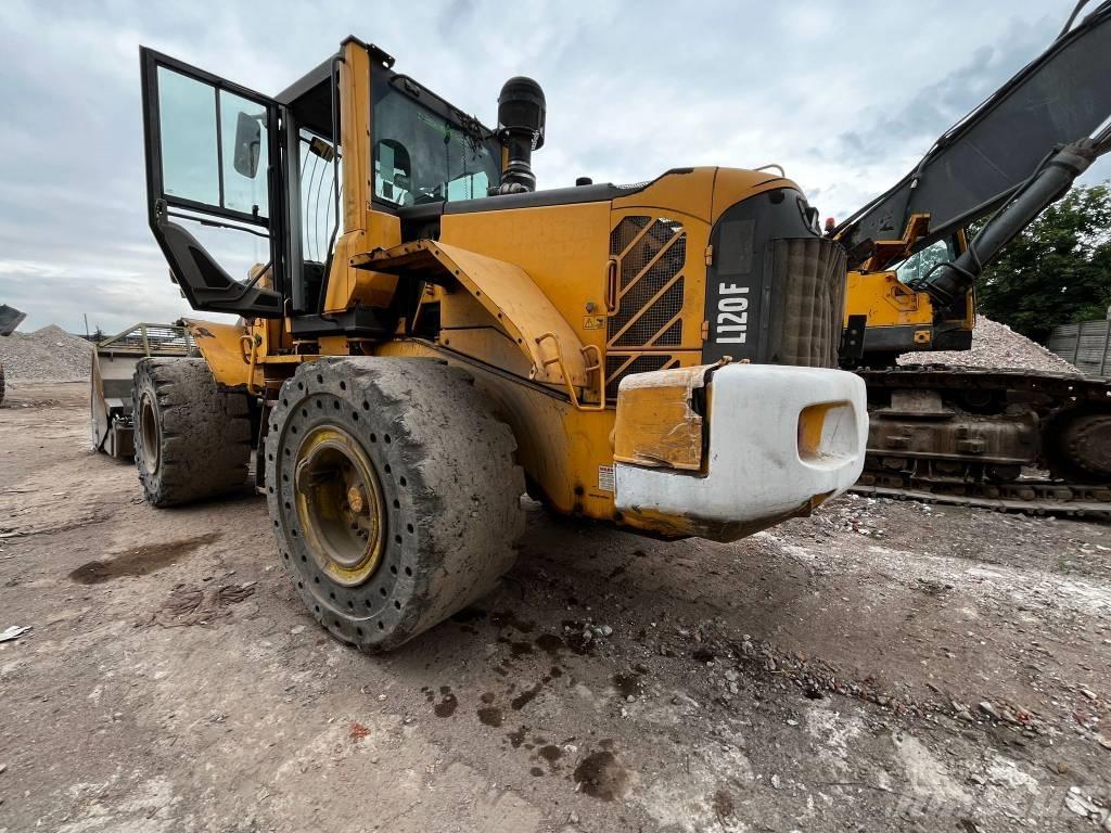 Volvo L 120 F Chargeuse sur pneus
