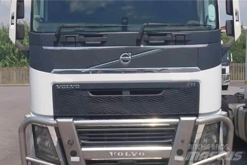 Volvo FH440 Autre camion